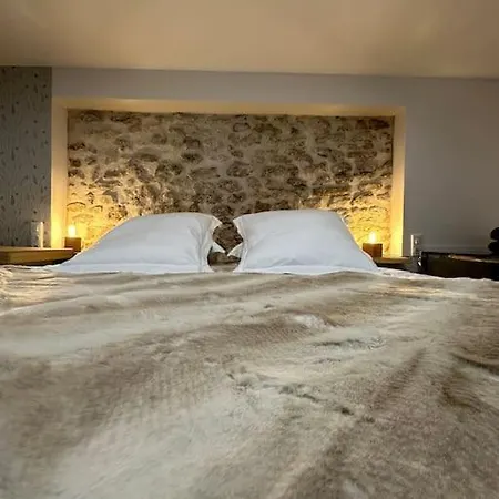 Superbe Avec Privatif * Vincelles (Marne)